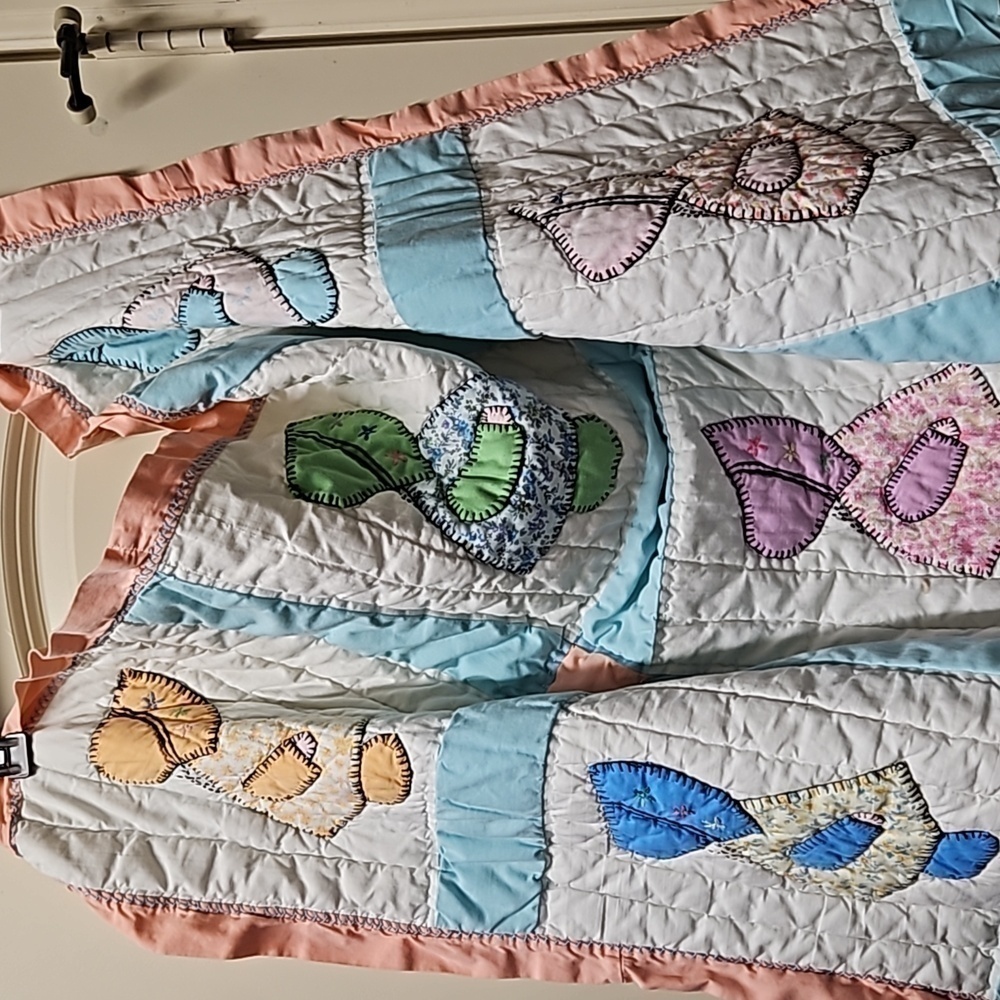COPY - Handmade multicolor baby quilt